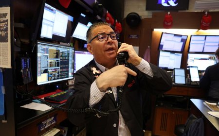 Wall Street Soars: Nasdaq Jumps 3.6%, S&P 500 Up 2.6%, Dow Gains 2.2% After US-China Trade Deal