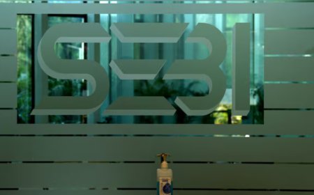 India to Ease Rules for Foreign Investors Buying Government Bonds