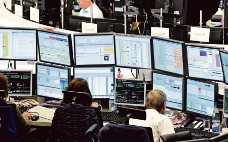 German 10-Year Bond Yields Fall to Three-Week Low of 2.4% Amid Trump Tariff Impact