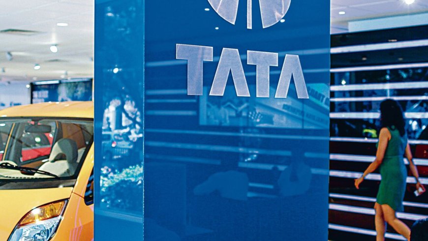 Tata Motors Shares Fall 3% Post Q4 Results: Should You Buy, Hold, or Sell?