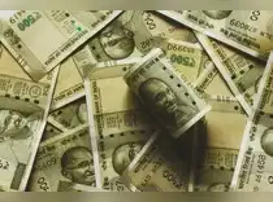 India Bonds Edge Higher Tracking US Treasuries; Eyes on Upcoming Debt Supply