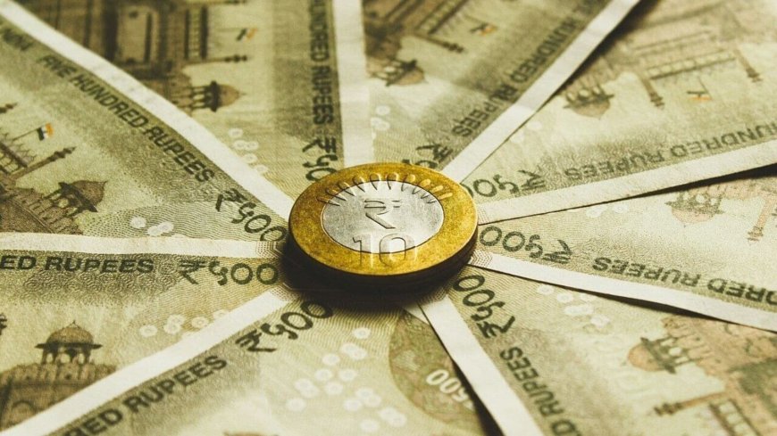 India's Bank Credit Growth Slows to 9.8% in May 2025 from 19.5% YoY: SBI Report