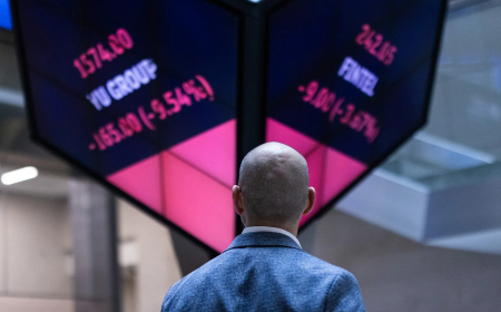 London Faces More Setbacks in a Grueling Fight for Listings