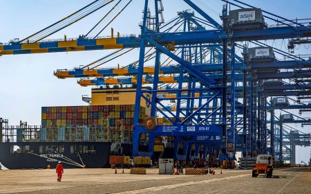 Centre notifies SEZ reforms to boost semiconductor, electronics manufacturing