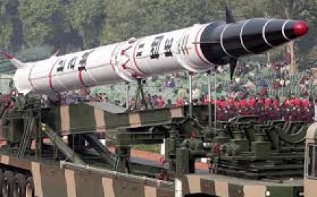 Global Nuclear Weapons Map: Rising Risks of a New Arms Race