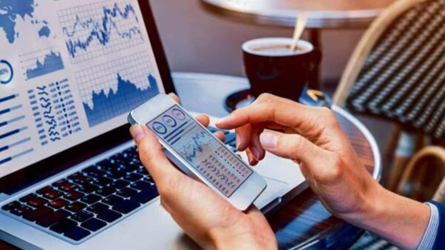₹1.24 lakh crore outflows! FIIs remain net sellers in 2025. Will they make a comeback?