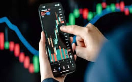 Neutral One 97 Communications; target of Rs 1000