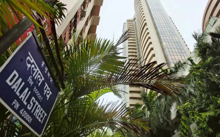 Top Gainers and Losers on July 22: Eternal, Swiggy, NLC India, GMDC, MRPL, Paytm, Hitachi Energy among top gainers today